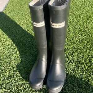 Smith & Hawken Black Rain Boots size 8